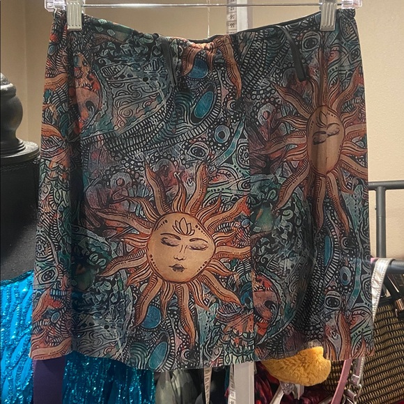 Sun and Moon Patterned Skirt Sz.S - Picture 2 of 6